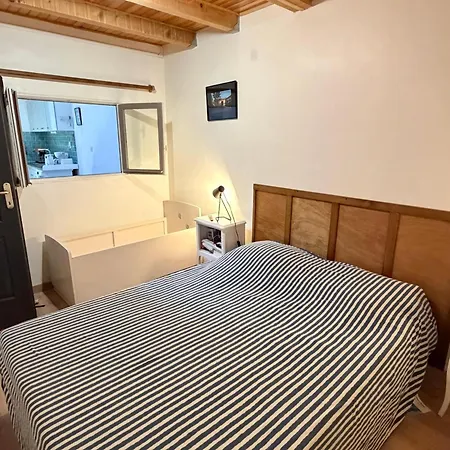 Charmante Maison De Village A Proche Commodites - Fr-1-732-92 *